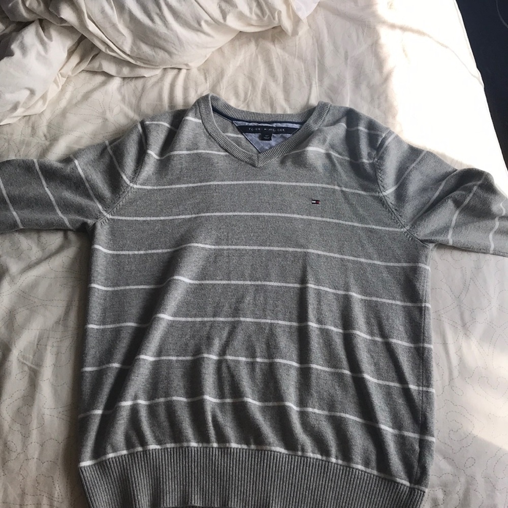 Tommy Hilfiger sweater